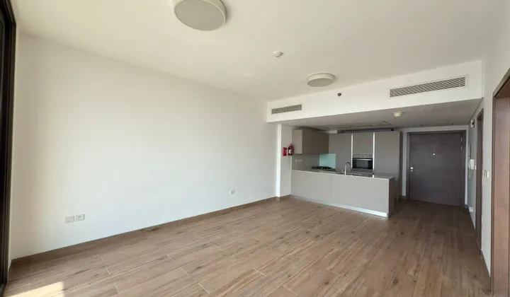 1 bedroom apartment For Sale - Exclusive Links