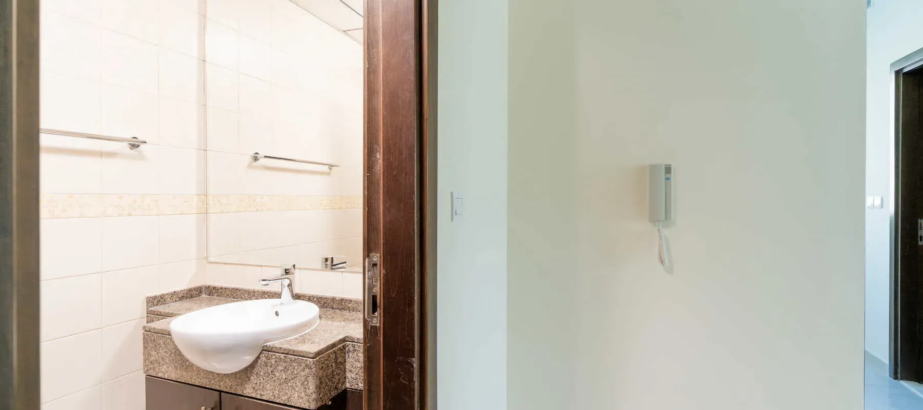 Central Tower, Bay Central, Dubai Marina, Dubai - Exclusive Links