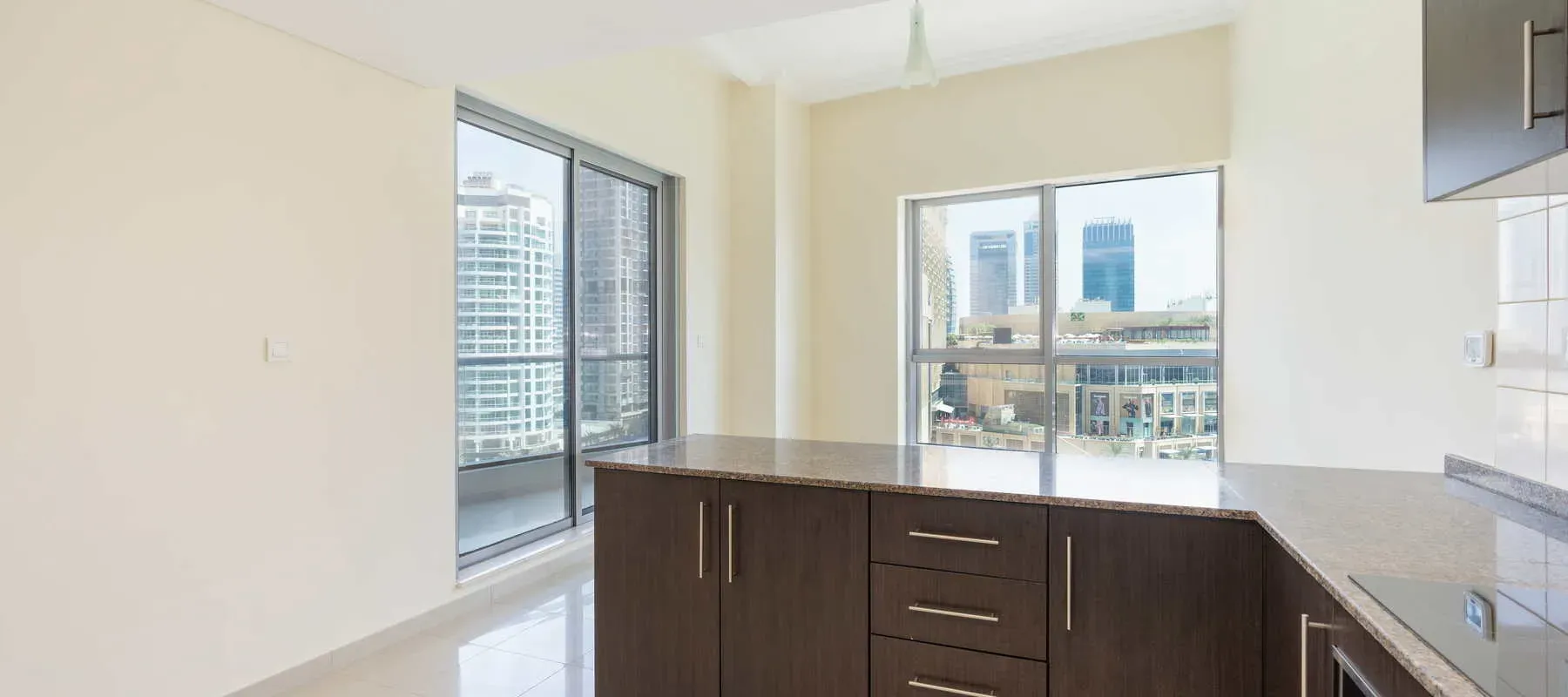 Central Tower, Bay Central, Dubai Marina, Dubai - Exclusive Links