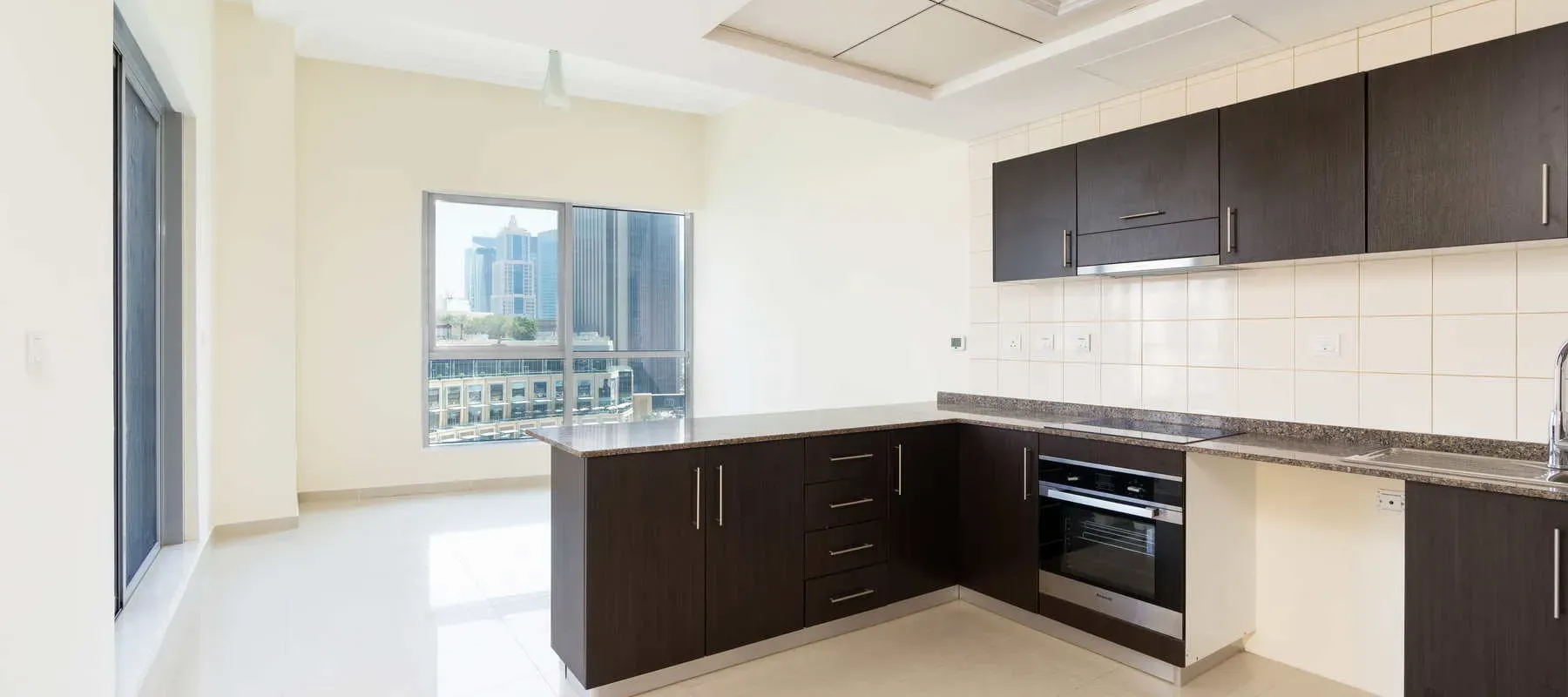 Central Tower, Bay Central, Dubai Marina, Dubai - Exclusive Links