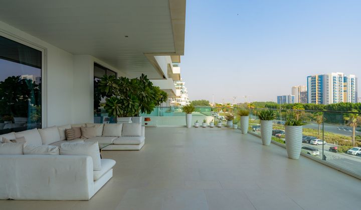Spacious Apartment | Exclusive Area | Al Barari - Exclusive Links