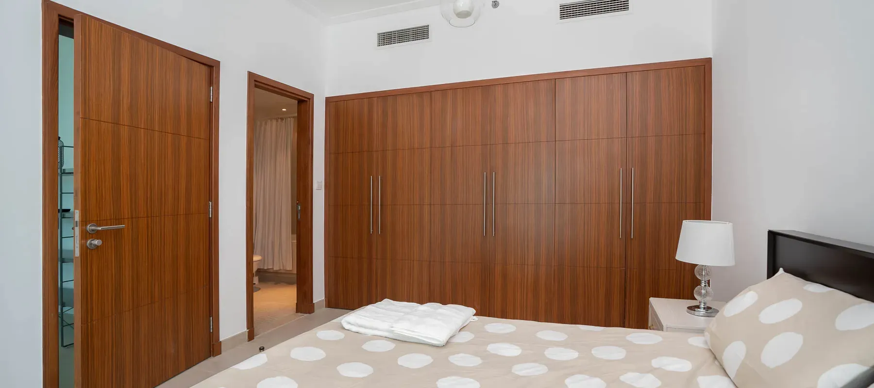 Attessa Tower, Marina Promenade, Dubai Marina, Dubai - Exclusive Links