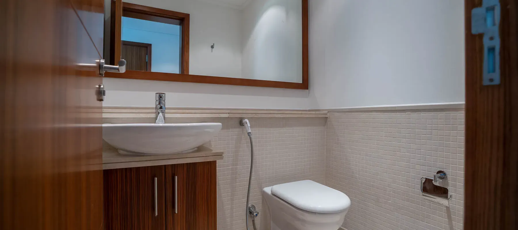 Attessa Tower, Marina Promenade, Dubai Marina, Dubai - Exclusive Links