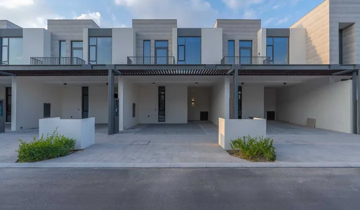 3 bedroom villa To Let - Exclusive Links