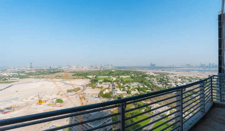 4 bedroom apartment For Sale - Exclusive Links