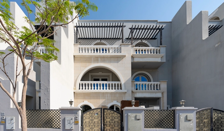 4 bedroom townhouse to rent - Exclusive Links - undefined