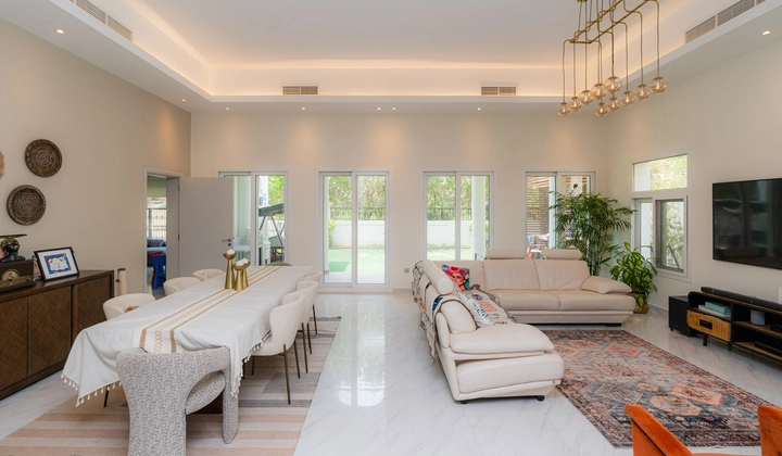 5 bedroom villa for sale - Exclusive Links - undefined