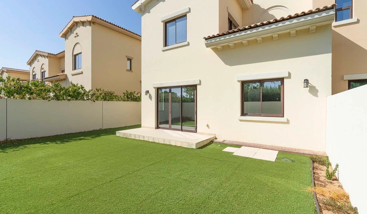 3 bedroom townhouse for sale - Exclusive Links - undefined